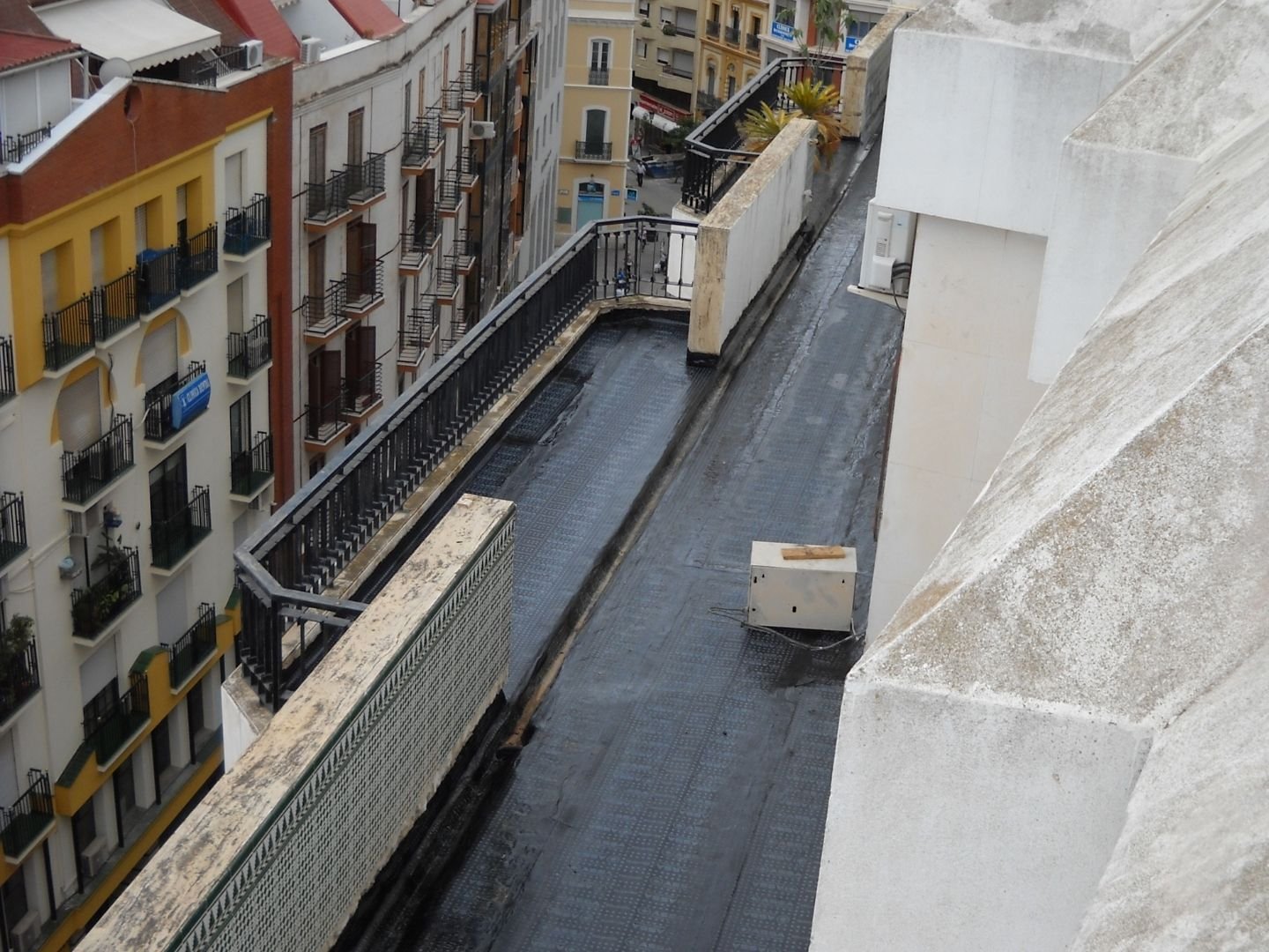 3 impermeabilizacion-cubiertas-naves-canales-huelva-rehabilitacion-obra-nueva-imperhuelva